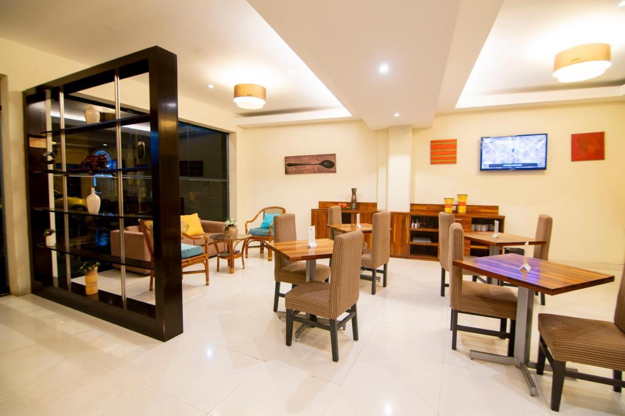 El Dorado Express Hotel Ікітос Екстер'єр фото